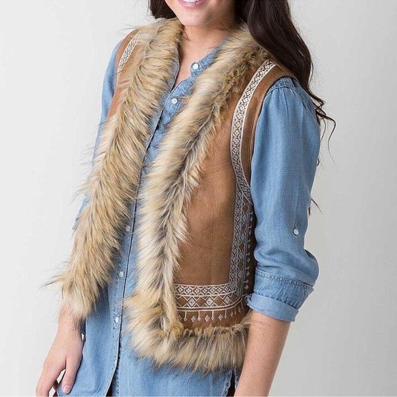 Flying Tomato Jackets & Blazers - FLYING TOMATO Tan Faux Suede Faux Fur Vest
